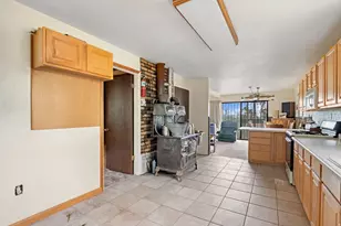5488 N Pinecone Rd, Midway, UT 84049 - Photo 7