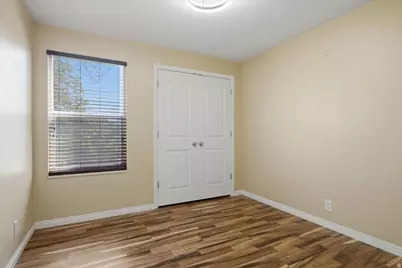 1860 W 500 N #28, Salt Lake City, UT 84116 - Photo 13