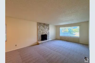 125 S Main St, Providence, UT 84332 - Photo 3