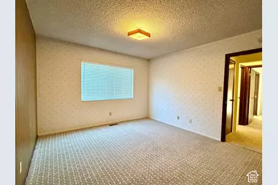 125 S Main St, Providence, UT 84332 - Photo 9