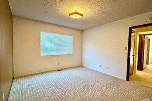 125 S Main St, Providence, UT 84332 - Photo 9