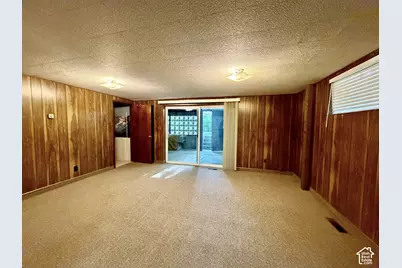 125 S Main St, Providence, UT 84332 - Photo 21