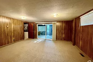 125 S Main St, Providence, UT 84332 - Photo 21