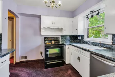 390 N 300 E, Lehi, UT 84043 - Photo 7