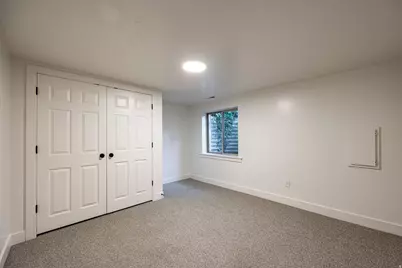 3704 S 2455 E, Salt Lake City, UT 84109 - Photo 25