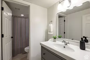 3704 S 2455 E, Salt Lake City, UT 84109 - Photo 21