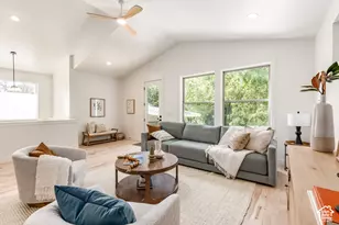 3704 S 2455 E, Salt Lake City, UT 84109 - Photo 13