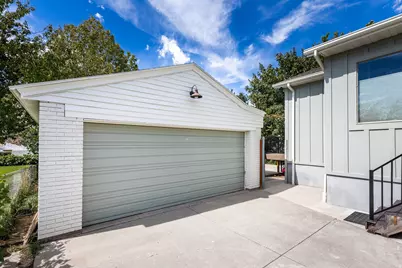 3704 S 2455 E, Salt Lake City, UT 84109 - Photo 43