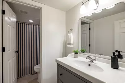 3704 S 2455 E, Salt Lake City, UT 84109 - Photo 21
