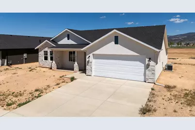 171 W 2725 N, Cedar City, UT 84721 - Photo 3