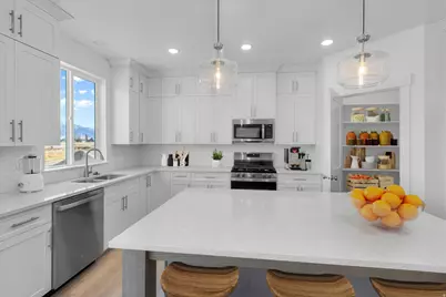 257 W 2950 S, Nibley, UT 84321 - Photo 5