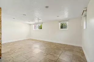 275 W 300 N, Provo, UT 84601 - Photo 21