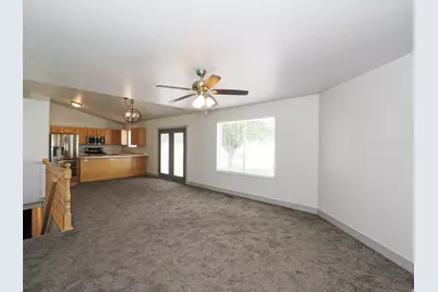 12142 S 3300 W, Riverton, UT 84065 - Photo 31