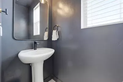 789 W Wickham Dr, Murray, UT 84123 - Photo 17