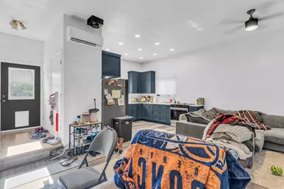 711 S Main St, Orem, UT 84058 - Photo 9