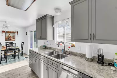 711 S Main St, Orem, UT 84058 - Photo 9