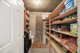 1084 E 2200 N, North Logan, UT 84341 - Photo 35