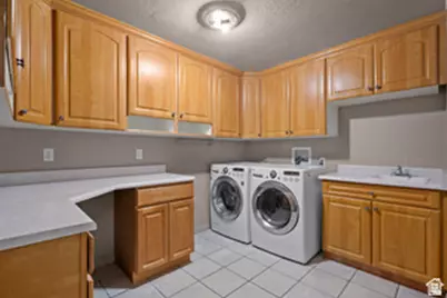 1048 S Slate Canyon Dr, Provo, UT 84606 - Photo 5