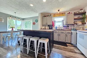 2084 N 4500 W, Plain City, UT 84404 - Photo 5