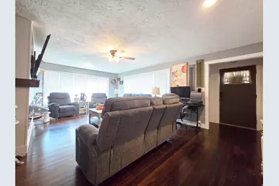 2084 N 4500 W, Plain City, UT 84404 - Photo 3