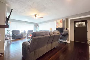 2084 N 4500 W, Plain City, UT 84404 - Photo 3