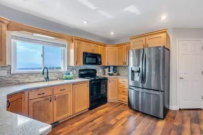 1345 N 730 E, Pleasant Grove, UT 84062 - Photo 13