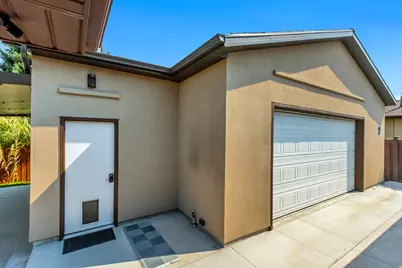 2463 E Arnett Dr, Millcreek, UT 84109 - Photo 49