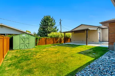 2463 E Arnett Dr, Millcreek, UT 84109 - Photo 45