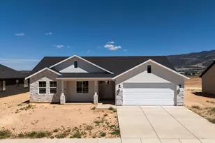 522 S Renze Adams St, Cedar City, UT 84720 - Photo 1