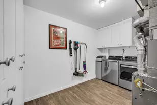 4054 S 685 E, Salt Lake City, UT 84107 - Photo 27