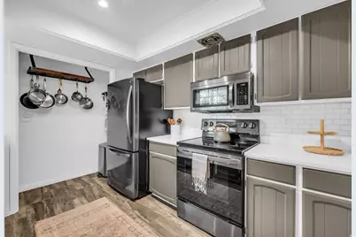 4054 S 685 E #F, Salt Lake City, UT 84107 - Photo 9
