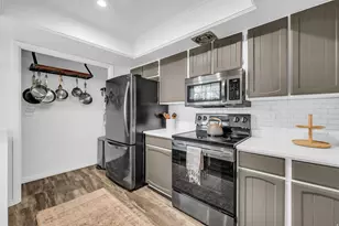 4054 S 685 E, Salt Lake City, UT 84107 - Photo 9
