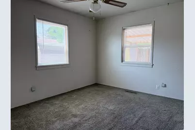 5626 S 4015 W, Taylorsville, UT 84129 - Photo 9