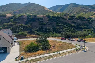 255 E Riverstone Rd, Mapleton, UT 84664 - Photo 5
