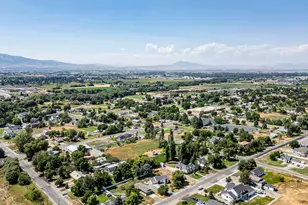 265 S 100 E, Millville, UT 84326 - Photo 27