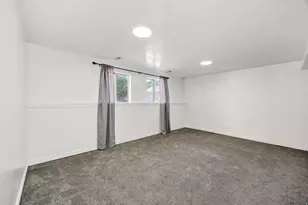 265 S 100 E, Millville, UT 84326 - Photo 13