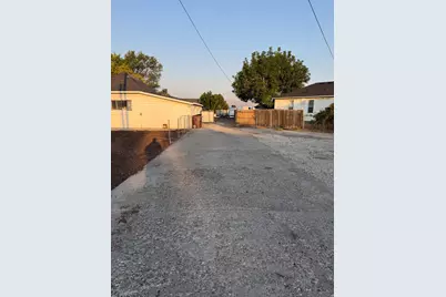1301 N 500 W, Lehi, UT 84043 - Photo 3
