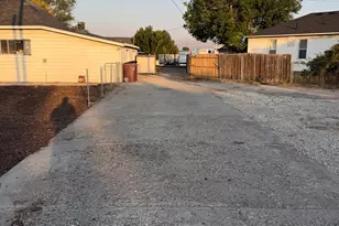 1301 N 500 W, Lehi, UT 84043 - Photo 3