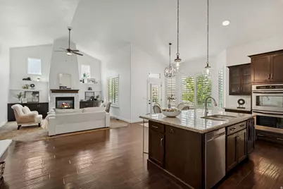 6856 W Windy Ridge Dr, Herriman, UT 84096 - Photo 13