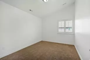 6856 W Windy Ridge Dr, Herriman, UT 84096 - Photo 31