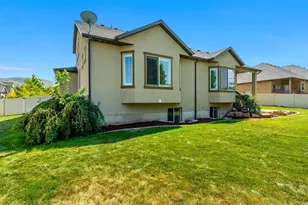 6856 W Windy Ridge Dr, Herriman, UT 84096 - Photo 73
