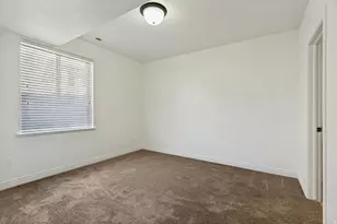 6856 W Windy Ridge Dr, Herriman, UT 84096 - Photo 49