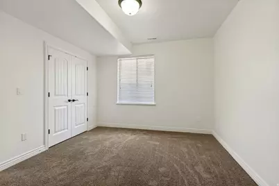 6856 W Windy Ridge Dr, Herriman, UT 84096 - Photo 51