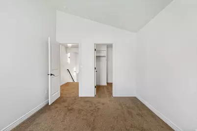 6856 W Windy Ridge Dr, Herriman, UT 84096 - Photo 33