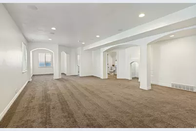 6856 W Windy Ridge Dr, Herriman, UT 84096 - Photo 45