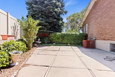 703 Emerald Dr, Bountiful, UT 84010 - Photo 31