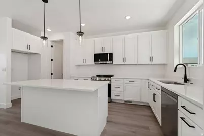5275 N Greenfield Way #314, Eagle Mountain, UT 84005 - Photo 5