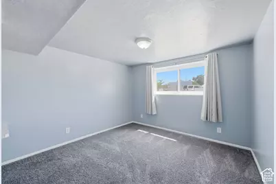 3347 S Sidney Way, Magna, UT 84044 - Photo 9