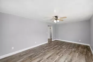 3347 S Sidney Way, Magna, UT 84044 - Photo 7