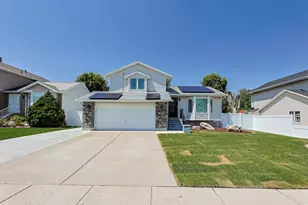 918 W 4150 S, Riverdale, UT 84405 - Photo 1